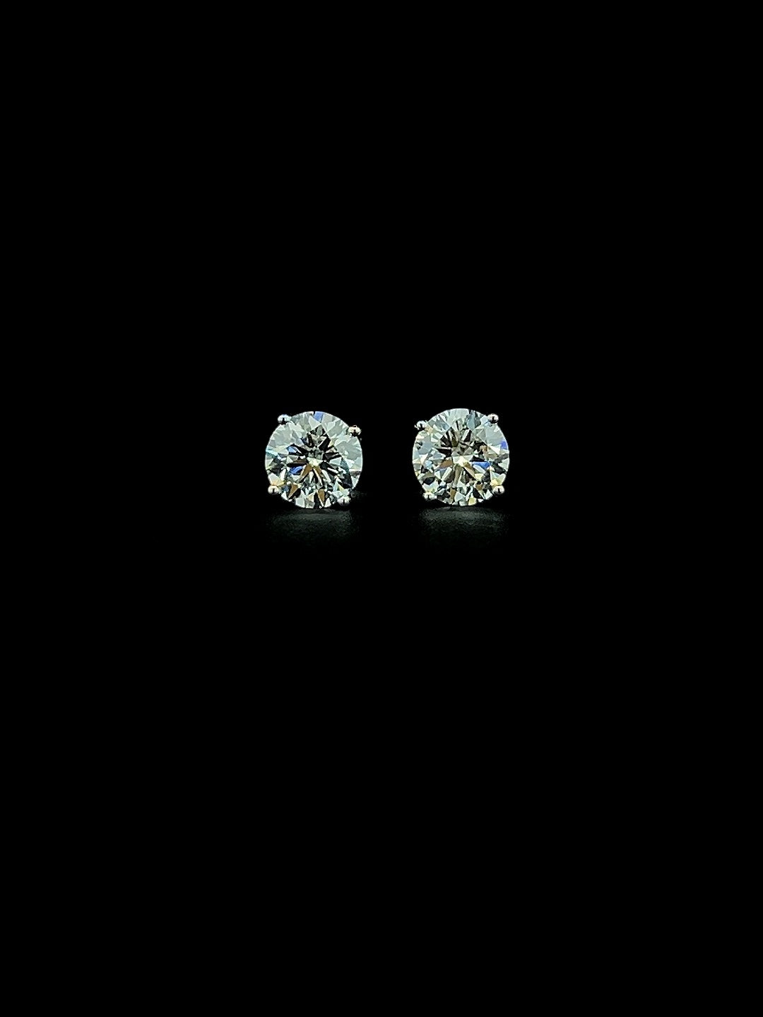 Lab Grown Diamond Push Back Stud Earring