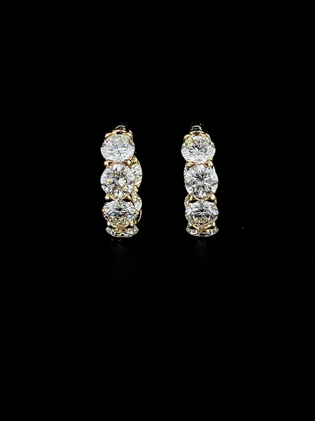 Lab Grown Diamond Hoop earring