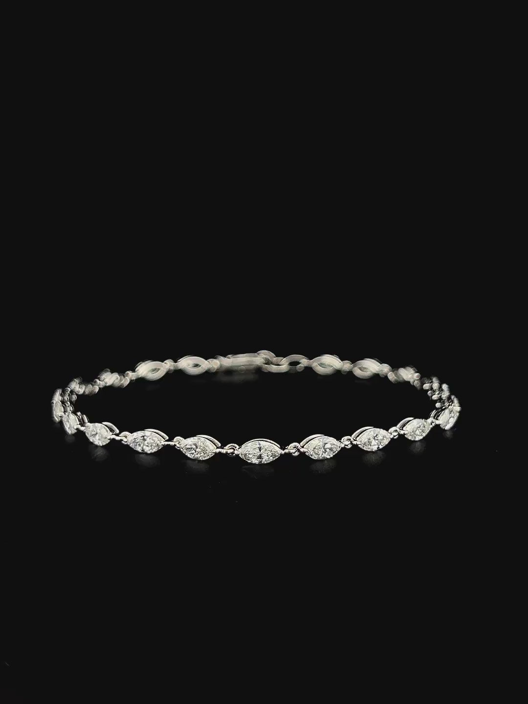 Lab grown diamond cuff bracelet